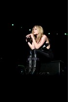 Avril Lavigne : avril-lavigne-1364686201.jpg