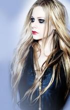 Avril Lavigne : avril-lavigne-1364711063.jpg