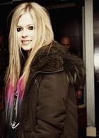 Avril Lavigne : avril-lavigne-1365879821.jpg
