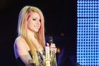 Avril Lavigne : avril-lavigne-1366182351.jpg