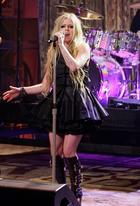 Avril Lavigne : avril-lavigne-1367126349.jpg