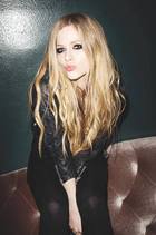 Avril Lavigne : avril-lavigne-1369282288.jpg