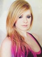 Avril Lavigne : avril-lavigne-1369506501.jpg