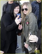 Avril Lavigne : avril-lavigne-1370543441.jpg