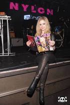 Avril Lavigne : avril-lavigne-1371053340.jpg