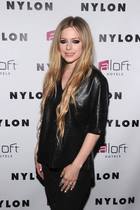 Avril Lavigne : avril-lavigne-1371053392.jpg