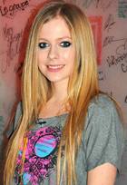 Avril Lavigne : avril-lavigne-1371348114.jpg