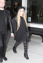 Avril Lavigne : avril-lavigne-1371487582.jpg