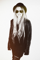 Avril Lavigne : avril-lavigne-1372195812.jpg