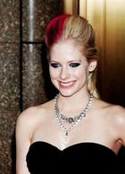 Avril Lavigne : avril-lavigne-1373315438.jpg