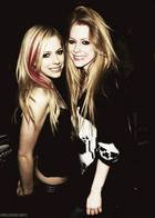 Avril Lavigne : avril-lavigne-1373739365.jpg