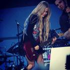Avril Lavigne : avril-lavigne-1375707059.jpg