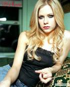Avril Lavigne : avril-lavigne-1377546845.jpg