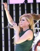 Avril Lavigne : avril-lavigne-1380214023.jpg