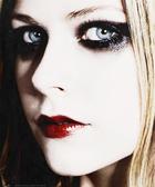 Avril Lavigne : avril-lavigne-1380738470.jpg