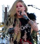 Avril Lavigne : avril-lavigne-1381333968.jpg