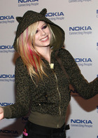 Avril Lavigne : avril-lavigne-1381436730.jpg