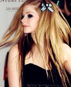 Avril Lavigne : avril-lavigne-1381436734.jpg