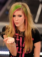 Avril Lavigne : avril-lavigne-1381436740.jpg