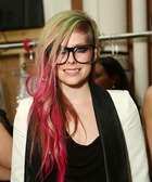 Avril Lavigne : avril-lavigne-1381436874.jpg