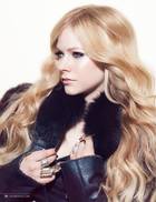Avril Lavigne : avril-lavigne-1382637698.jpg