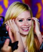 Avril Lavigne : avril-lavigne-1382824394.jpg