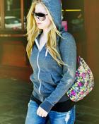 Avril Lavigne : avril-lavigne-1384376053.jpg