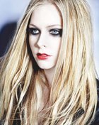 Avril Lavigne : avril-lavigne-1384986824.jpg