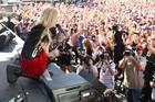 Avril Lavigne : avril-lavigne-1386703685.jpg
