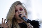 Avril Lavigne : avril-lavigne-1389124093.jpg
