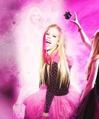 Avril Lavigne : avril-lavigne-1390930531.jpg