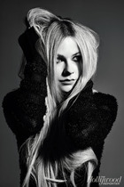 Avril Lavigne : avril-lavigne-1391011283.jpg