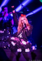 Avril Lavigne : avril-lavigne-1392649689.jpg