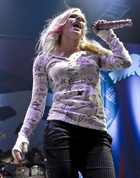 Avril Lavigne : avril-lavigne-1392671441.jpg