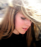 Avril Lavigne : avril-lavigne-1392671449.jpg