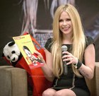 Avril Lavigne : avril-lavigne-1393777631.jpg