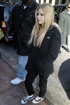 Avril Lavigne : avril-lavigne-1394642961.jpg
