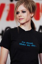 Avril Lavigne : avril-lavigne-1396180797.jpg