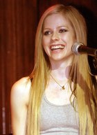 Avril Lavigne : avril-lavigne-1396180859.jpg