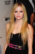 Avril Lavigne : avril-lavigne-1402266486.jpg