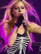 Avril Lavigne : avril-lavigne-1402266554.jpg