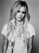 Avril Lavigne : avril-lavigne-1402500638.jpg