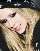 Avril Lavigne : avril-lavigne-1403043760.jpg