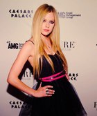 Avril Lavigne : avril-lavigne-1403043765.jpg