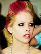 Avril Lavigne : avril-lavigne-1404229200.jpg