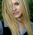Avril Lavigne : avril-lavigne-1405702236.jpg
