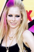 Avril Lavigne : avril-lavigne-1405702247.jpg