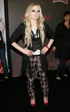 Avril Lavigne : avril-lavigne-1406058898.jpg