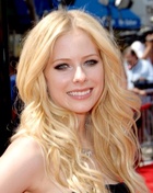 Avril Lavigne : avril-lavigne-1407795858.jpg