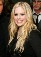Avril Lavigne : avril-lavigne-1407947058.jpg